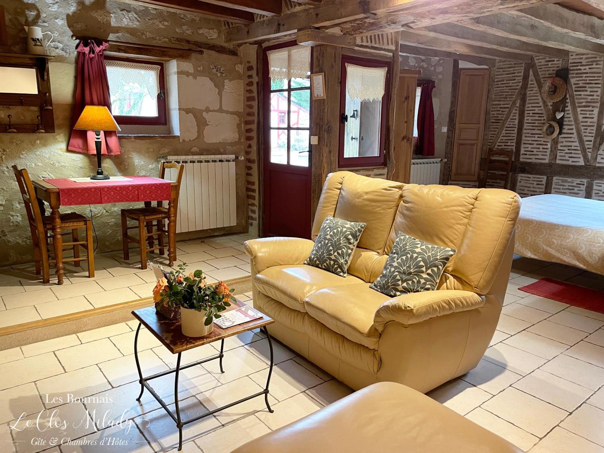Chambres D'Hotes Les Bournais - Le Clos Milady L'Ile-Bouchard Экстерьер фото